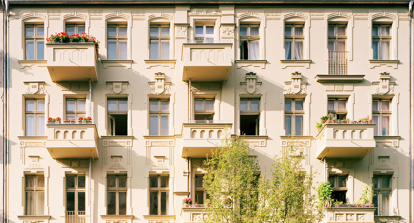 Wohnhaus Käthe-Niederkirchner-Straße 7, Berlin